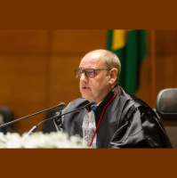Desembargador Ricardo Couto completa um mês como governador do Rio relembre o que aconteceu