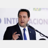 Ratinho Júnior defende revisão de penas e solução política para anistia