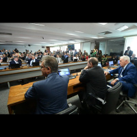 Relator deve apresentar nesta terça (2) parecer do PL Antifacção na CCJ do Senado