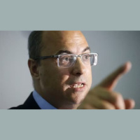 Witzel desiste de candidatura ao governo do Rio e declara apoio a Garotinho