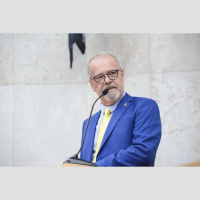 Presidente da Câmara pede cautela ao mototáxi: Quase o dobro do limite de acidentes previstos pela OMS