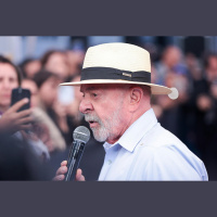 Lula diz que fim da escala 6x1 será aprovado na próxima semana