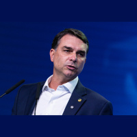 Prazo para definição de vices acaba em 5 de agosto, com indecisões nas chapas de Flávio Bolsonaro e Zema