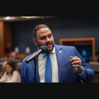 Política