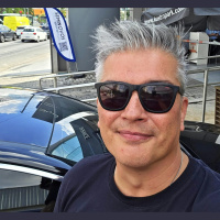 ‘Nem todo combustível fóssil será substituído pela eletricidade’, diz jornalista automotivo