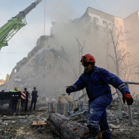 Russia launches massive attack on Kyiv