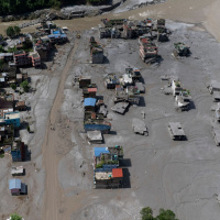 Fears of more mudslides in Nepal as death toll mounts