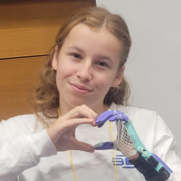 The Happy Pod: My friends made me a new hand