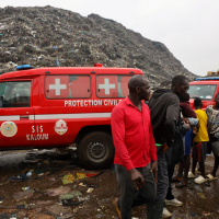 Guinea rubbish landfill collapse kills 30