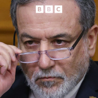 Iran foreign minister responds to Trump intervention threats