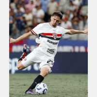 São Paulo vence o Fortaleza por 2 a 0