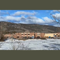 Ataque a tiros deixa 10 mortos e 25 feridos em escola e casa no Canadá