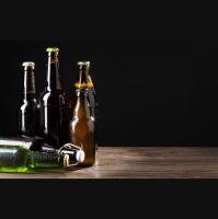 Polícia prende responsável por fábrica clandestina de cachaça em Belo Horizonte