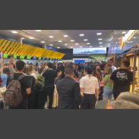 Passageiros enfrentam novo dia de transtornos nos aeroportos após vendaval em São Paulo
