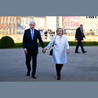 Bill e Hillary Clinton aceitam depor em investigação sobre Jeffrey Epstein