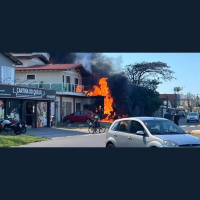 Vítimas de queda de avião em Capão da Canoa (RS) são veladas e sepultadas neste domingo (5)