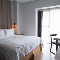 COP 30: valor médio das hospedagens em Belém caiu 22% entre fevereiro e agosto, dizem Airbnb e governo do Pará