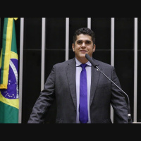 Deputado Antônio Doido é alvo de operação da PF que apura corrupção e fraudes em licitação
