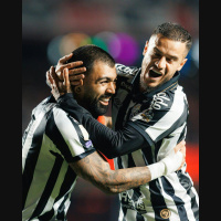 Santos vence o São Paulo de virada em partida reagendada pelo Brasileirão