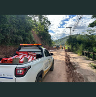 Bombeiros procuram por criança de nove anos no bairro Paineiras, em Juiz de Fora (MG)