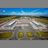 Aeronave pede apoio em solo e pista do aeroporto de Brasília é fechada por 20 minutos