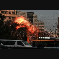 Israel bombardeia alvos no Líbano e afirma ter matado sobrinho de líder do Hezbollah