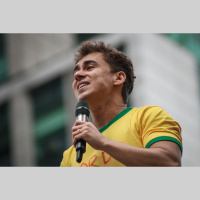 Em áudio, Nikolas Ferreira pede ajuda à Vorcaro para liberação de ativo minerário e diz querer mais proximidade