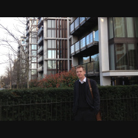 A new report has revealed that overseas buyers bought up 15% of new homes built in London last year.