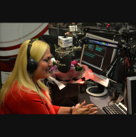 I THINK ITS FANTASTIC! Strictlys Len Goodman on Vanessa Feltz being inducted into the Radio Hall of Fame