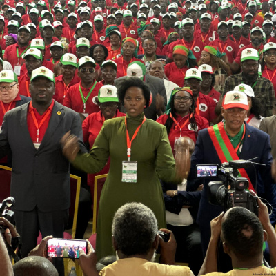 Dw Em Português Para África | Deutsche Welle