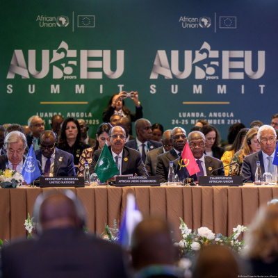 Dw Em Português Para África | Deutsche Welle