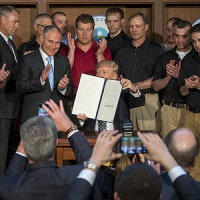 Em um ano, Trump desmontou toda a política ambiental dos EUA