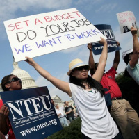 Coverage of the Government Shutdown, Tweeting TV Audiences, and More