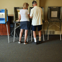 What tight Democratic primaries reveal about midterm voters