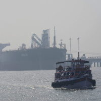 Will Trump end Iran war without opening the Strait of Hormuz?