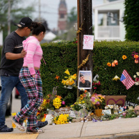 ICE pauses most traffic stops amid uproar over 2 killings