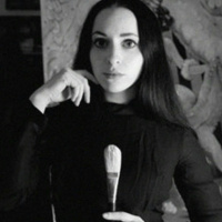 Episode 127: Molly Crabapple