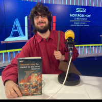 La biblioteca | La Biblioteca de Hoy por Hoy entra en La ciudad de las luces muertas de David Uclés