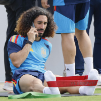 Cucurella, sobre su hijo Mateo: Le encanta ir al campo porque sabe que es su momento de tener la tablet y ver películas