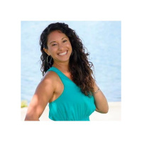 213: Essential Oil Cleaning with Dr. Mariza Snyder