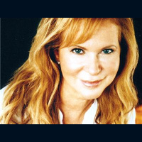 65: Non-toxic  Natural Skincare with Melanie Vasseur