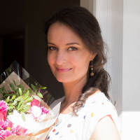 Dieting vs Pursuing Health, Body Acceptance, and BMI with Dr. Lara Zibarras