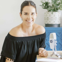 Peptide Therapy, Botox, Supplements, and Protein Intake for the 40-ish Crowd with Liz Wolfe, NTP