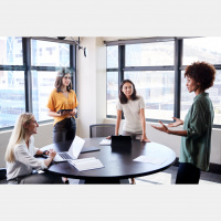 3 Ways To Feel More Confident Around Authority Figures