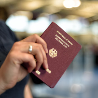 Die Geschichte des Reisepasses - Ein Papier öffnet Grenzen