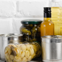 Vom Dörrgestell zur Tiefkühltruhe - Die Geschichte der Lebensmittelkonservierung