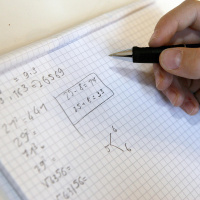 Nie mehr Kopfrechnen? - Rechenschieber, Taschenrechner  Co.