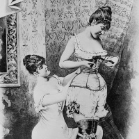 Die Befreiung vom Korsett - Frische Luft und neue Zwänge