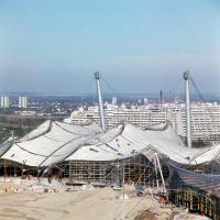 Sprint zu den Olympischen Spielen - München wird moderner 