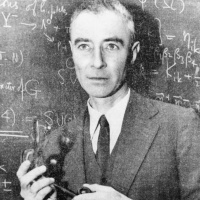 Julius Robert Oppenheimer - Der „Vater“ der Atombombe 